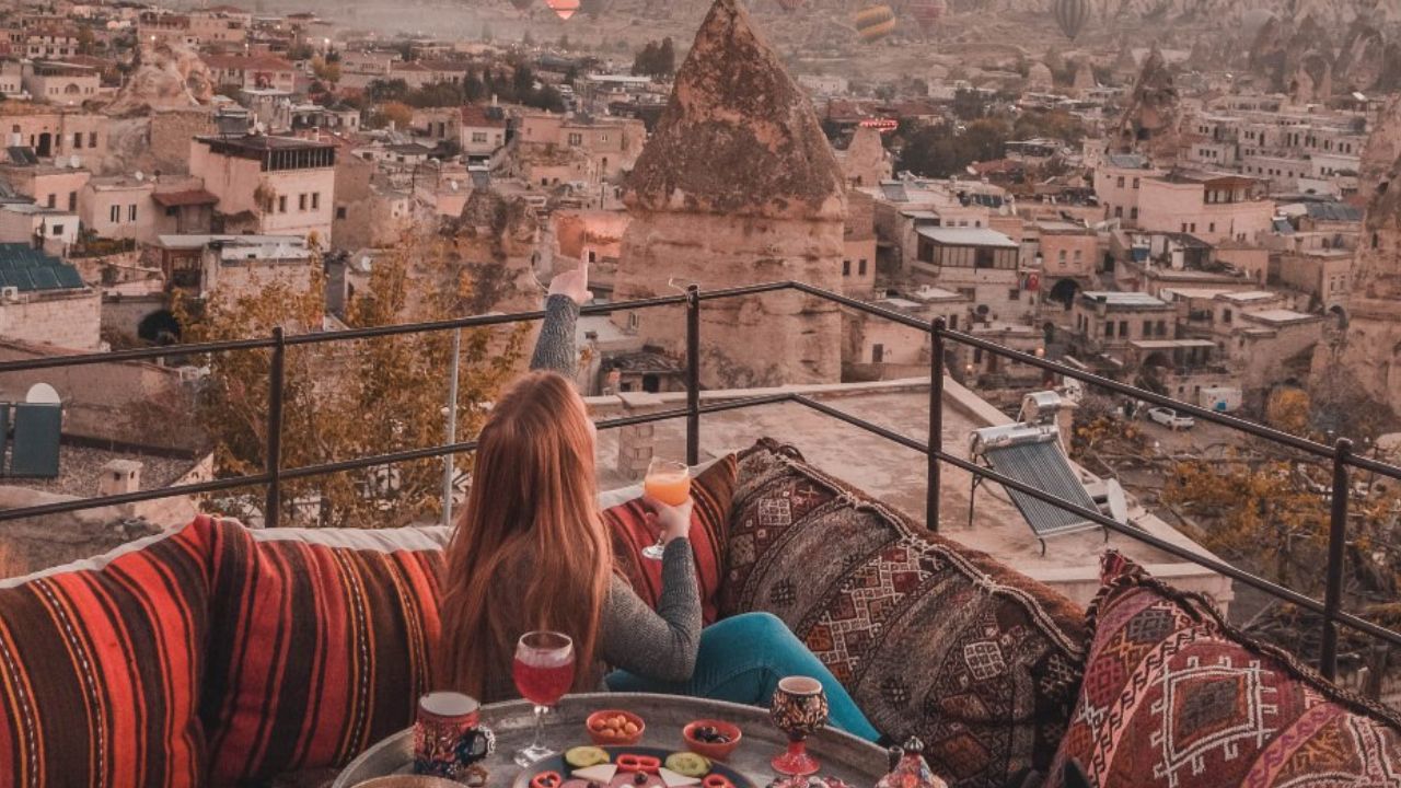 15 Nights 16 Days Istanbul Canakkale Kusadasi Pamukkale Fethiye Blue Cruise Antalya Cappadocia Tour SIC Basis